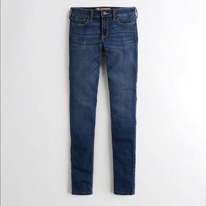 Hollister skinny jeans